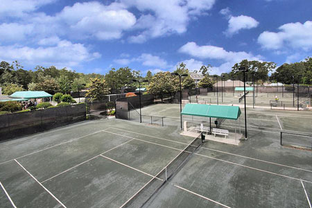 Lighted Tennis Courts and Pro Shop